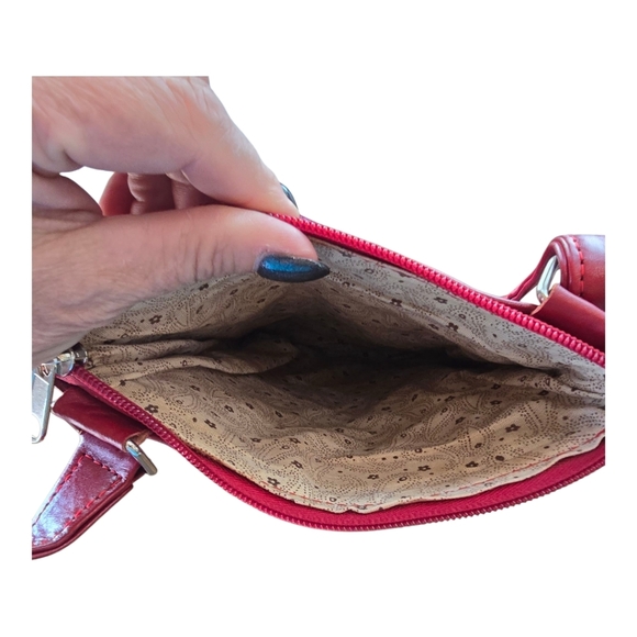 Red Tooled Leather Crossbody Handbag - Picture 12 of 15